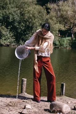 Hoss Intropia Pamela. Pantalón wide leg Vino Sale