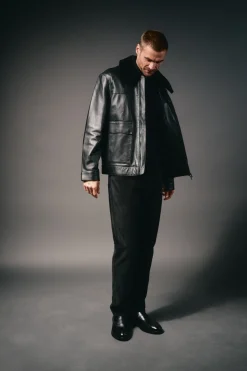 OOTO Pantalón 5 bolsillos slim fit pana Negro Hot