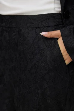 Vero Moda Curve Pantalón campana encaje talla grande Negro Outlet