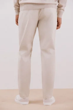 Cortefiel Pantalón chino confort tapered fit Marfil Hot
