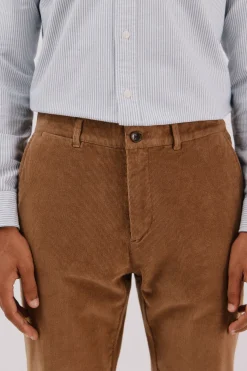 Cortefiel Pantalón chino pana Marr&oacute;n Sale