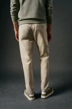 OOTO Pantalón chino slim Beige