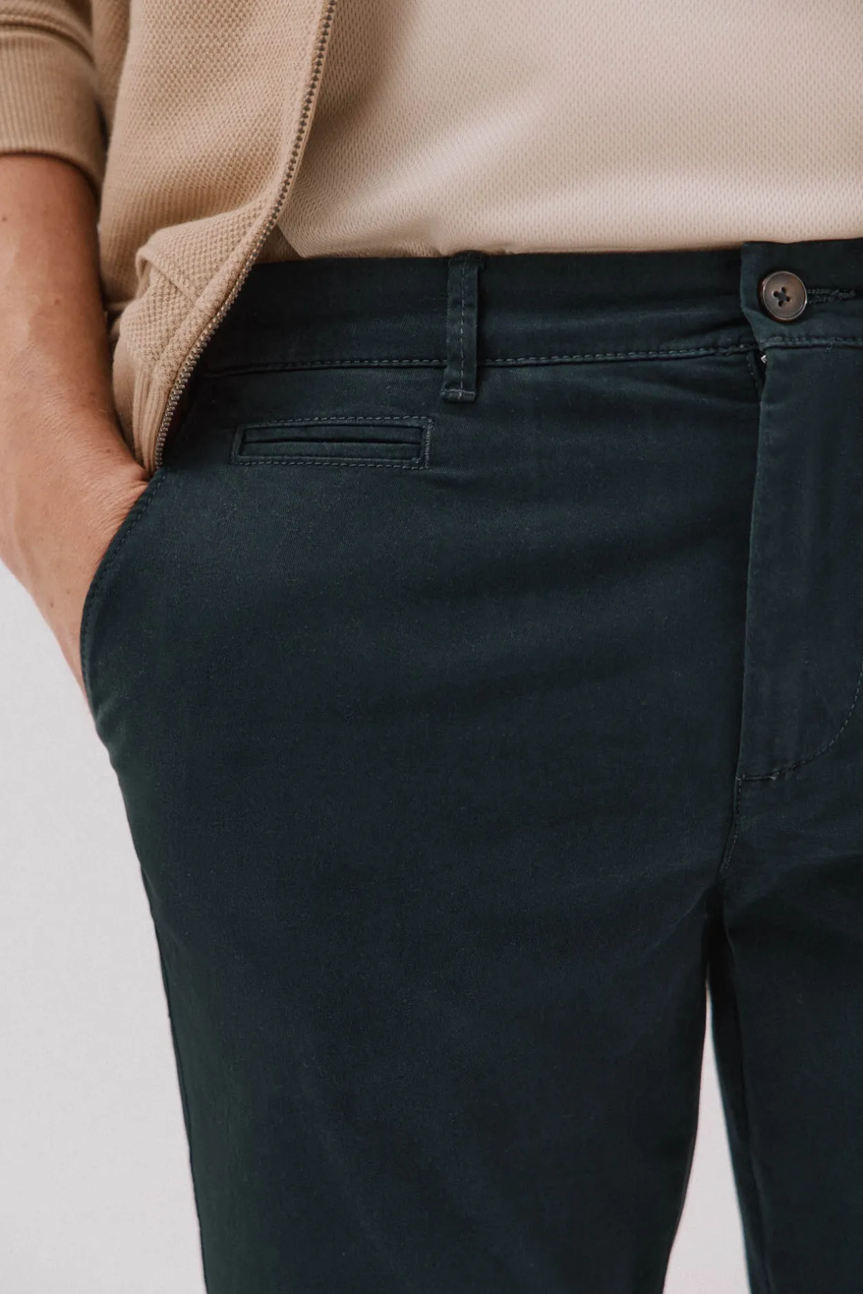 Cortefiel Pantalón chino slim fit Verde oscuro Hot