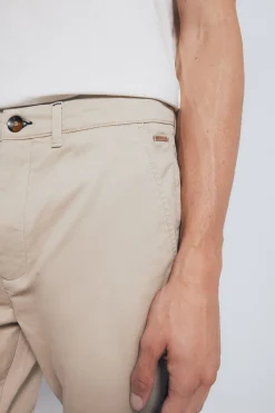 Springfield Pantalón chino slim fit beige Hot