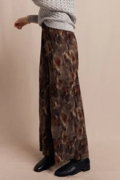 Slowlove Pantalón de estampado plisado. Estampado marr&oacute;n Sale