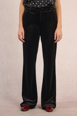 Molly Bracken Pantalón largo efecto terciopelo Negro Sale