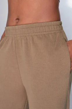 Dash and Stars Pantalón recto ancho canalé marrón nude Best