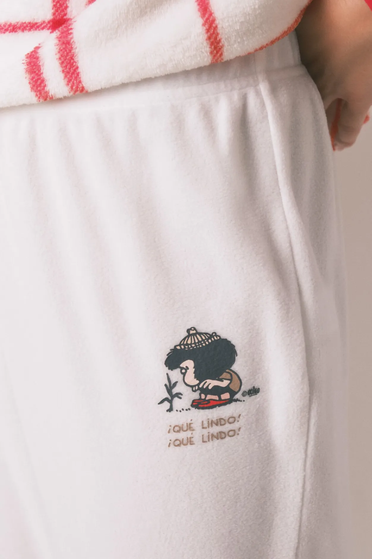 Women'secret Pijama largo polar cuadros blanco Mafalda marfil Outlet