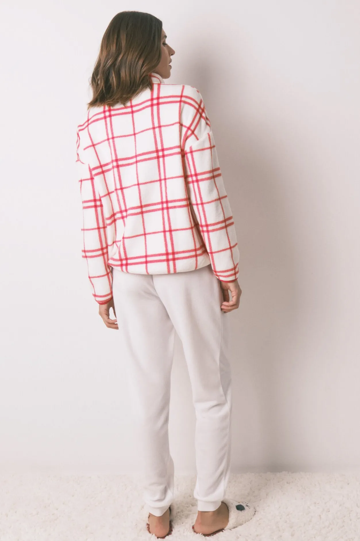 Women'secret Pijama largo polar cuadros blanco Mafalda marfil Outlet