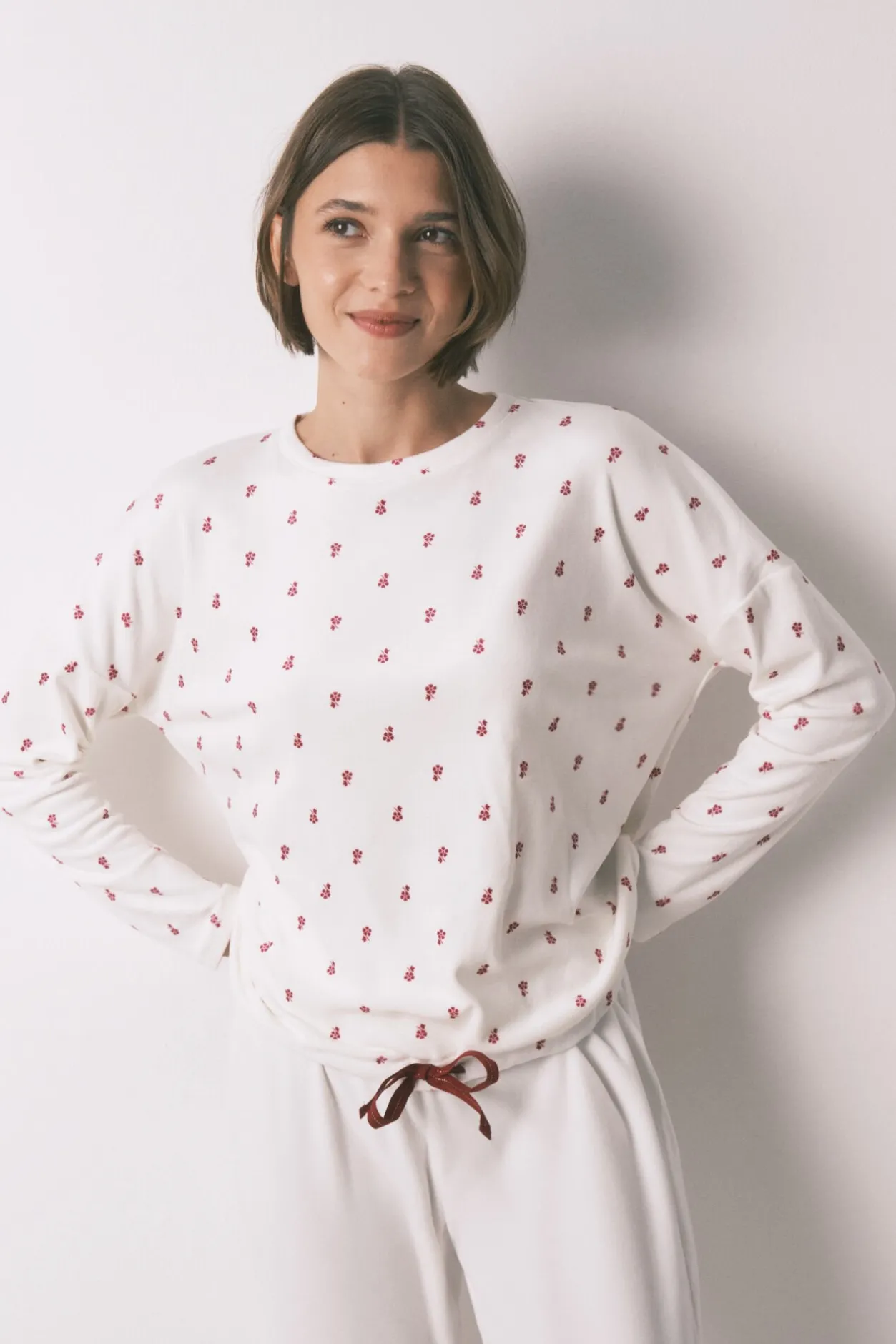 Women'secret Pijama largo terciopelo blanco flores marfil New