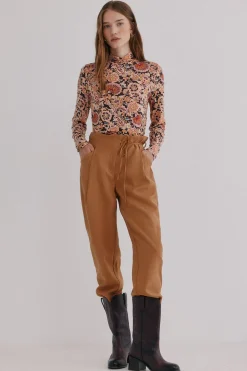 Hoss Intropia Piper. Pantalón con lazada Beige Online