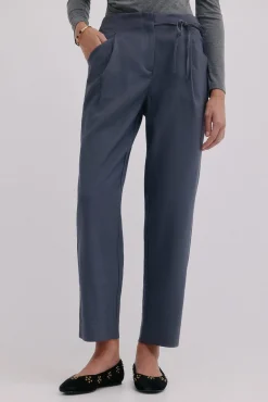 Hoss Intropia Piper. Pantalón con lazada Gris Hot