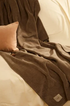 Calma House Plaid calentito con pespunte marrón Adel marr&oacute;n New