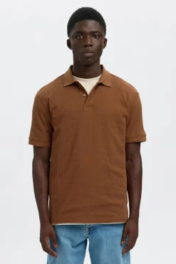 Selected Polo Rib de manga corta Regular Fit. Marr&oacute;n oscuro Clearance