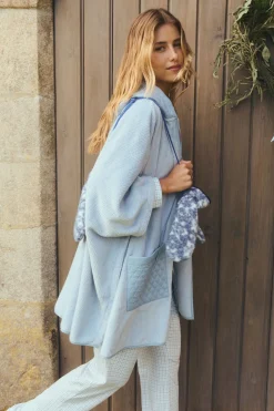 Women'secret Poncho corto polar relieve azul Discount