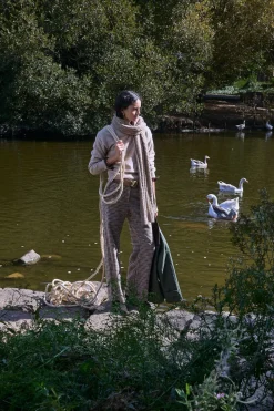 Hoss Intropia Prado. Pantalón a cuadros Marfil Outlet