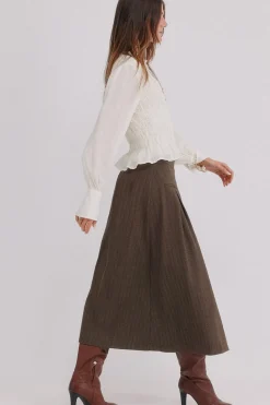 Hoss Intropia Reyes. Falda con pliegues Marron oscuro Hot