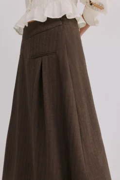 Hoss Intropia Reyes. Falda con pliegues Marron oscuro Hot