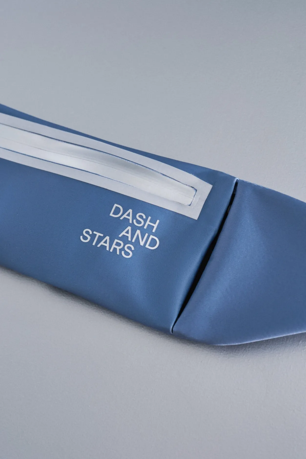 Dash and Stars Riñonera metalizado azul Outlet