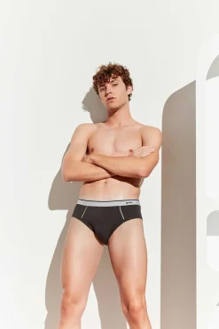 Gisela Slip de hombre negro Clearance