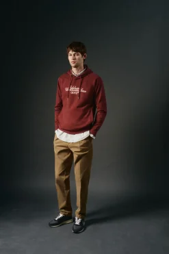 OOTO Sudadera gráfica con capucha Granate Hot