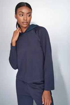 Dash and Stars Sudadera tacto suave oscuro azul New