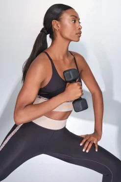 Dash and Stars Sujetador deportivo 4D STRETCH animal print negro Outlet