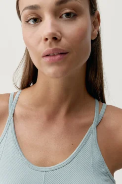 Born Living Yoga Sujetador top deportivo Sarvan verde kaki Best