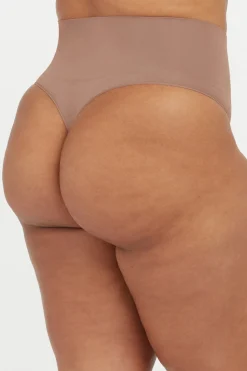 Spanx Tanga moldeador de talle alto nylon reciclado nude Discount