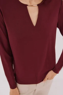 Cortefiel Top pieza dorada escote Vino Clearance