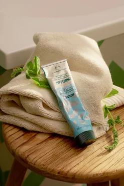 The Body Shop Tratamiento Intensivo de Menta para Pies Multicolor