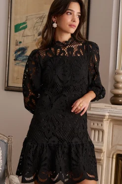 Polín Et Moi Vestido corto calado Emma Negro