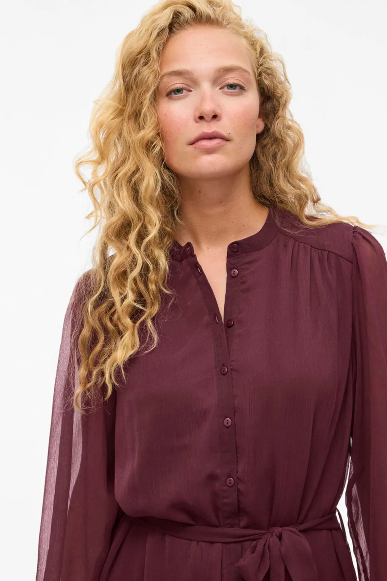 Vila Vestido corto de gasa Vino Online