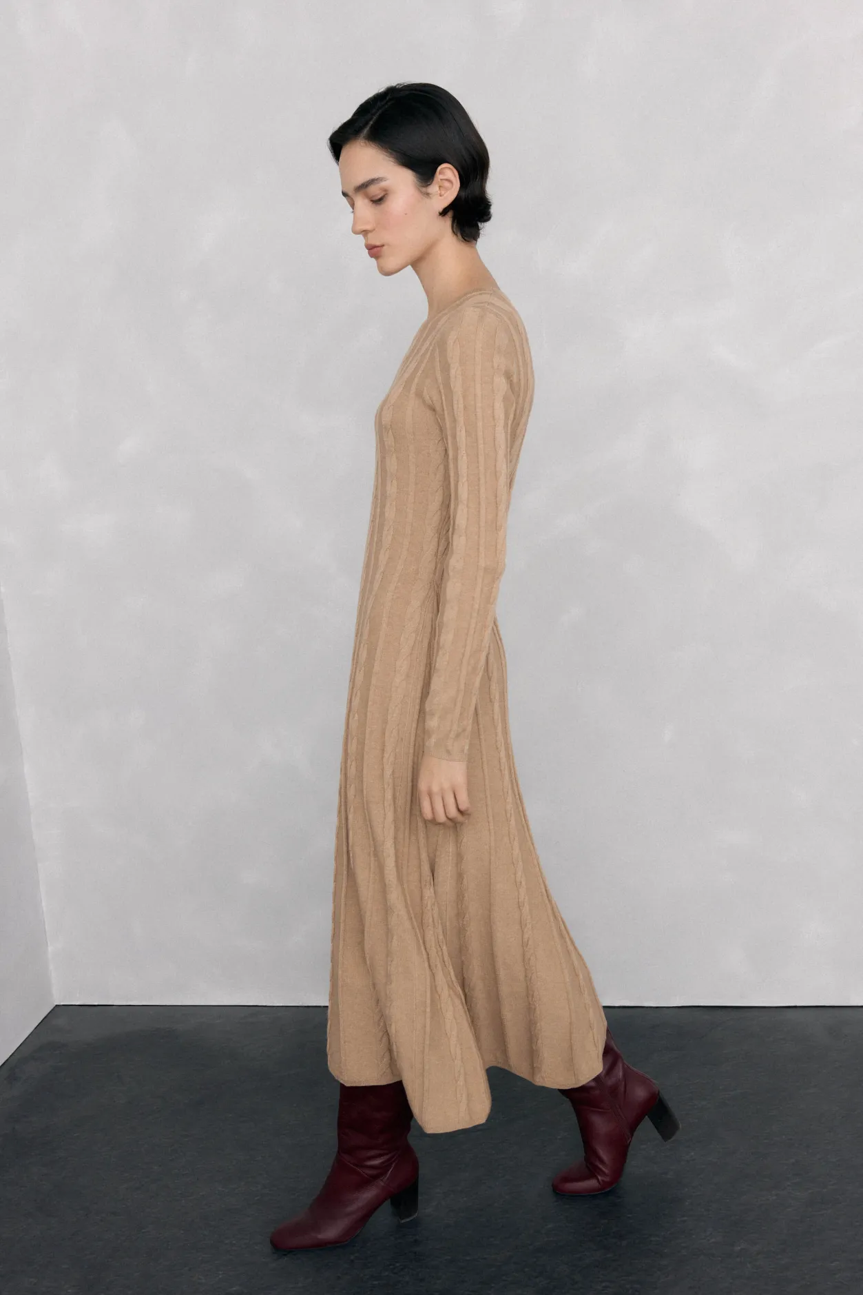 Pedro del Hierro Vestido de punto con ochos Beige Discount