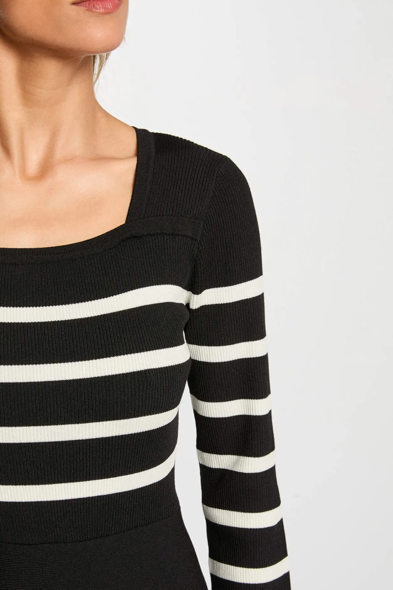 Morgan Vestido de punto tipo trapecio a rayas Negro Clearance