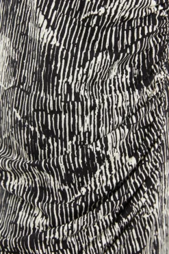 System Action Vestido largo estampado negro Best