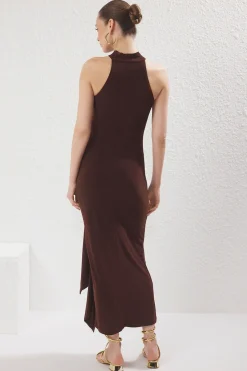 Trendyol Vestido maxi ajustado marr&oacute;n New