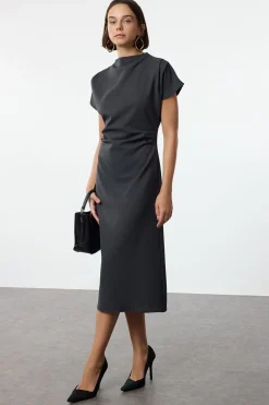 Trendyol Vestido midi gris Clearance