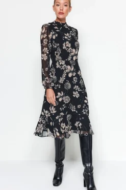 Trendyol Vestido midi chal negro