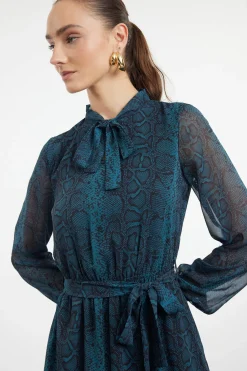 Trendyol Vestido midi con lazo verde Hot