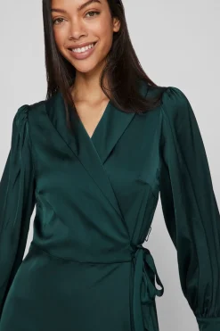 Vila Vestido midi cruzado satinado Verde oscuro Clearance