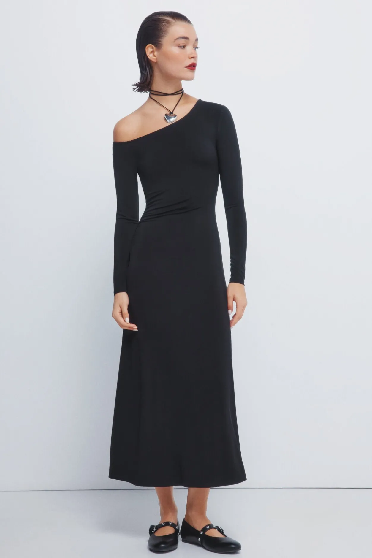 Springfield Vestido midi drapeado escote asimétrico negro Outlet