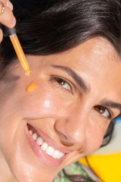 Freshly Cosmetics Vitamin C Concentrate Serum blanco Online