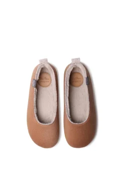 Toni Pons Zapatilla Cerrada Plana Para Mujer beige