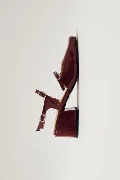 Alohas Zapatos de salón de piel Withnee Granate Sale