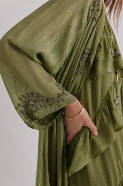 Hoss Intropia Zena. Kimono bordado Verde